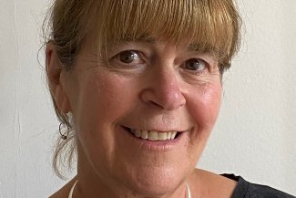 Jane Lewis headshot