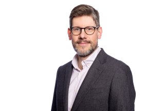 Mark Hilton headshot