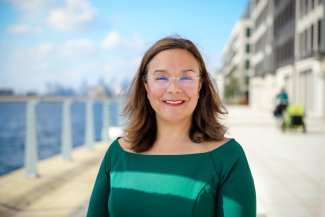 Professor Amanda J. Broderick headshot