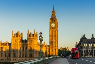 Photo of parliament at sunrise
