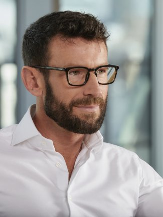 Pete Gladwell headshot