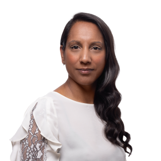 Stephanie Pollitt headshot